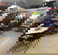Wallaroo Treasures and Treats Cafe - Redcliffe Tourism