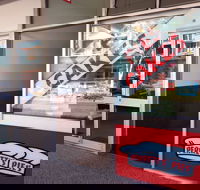 Perrett's Pies - Redcliffe Tourism