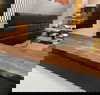 Portico Chicken - Redcliffe Tourism