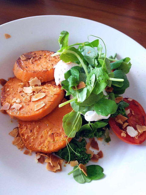 Lemon & Thyme - Redcliffe Tourism 0