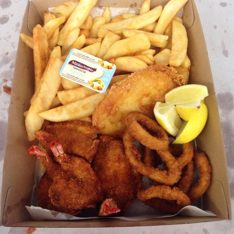 Yamba's Fisho - Redcliffe Tourism 0