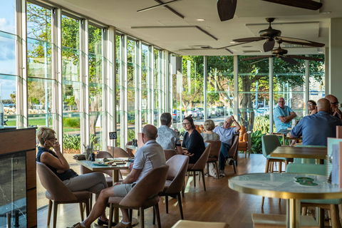 Zebu Bar And  Restaurant - Redcliffe Tourism 2
