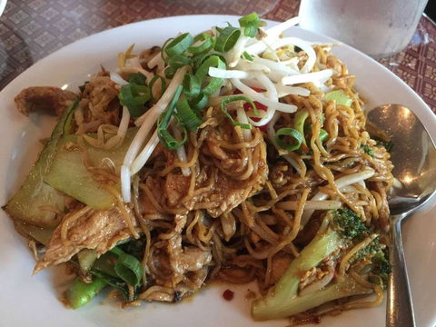 Simply Thai - Redcliffe Tourism 0