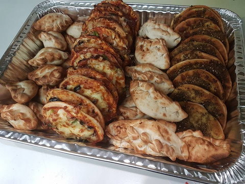 Hilltop Oven Lebanese Pizza - Redcliffe Tourism 0