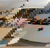 Mischica Cafe - Redcliffe Tourism