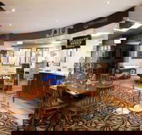 Victoria Point Tavern - Redcliffe Tourism
