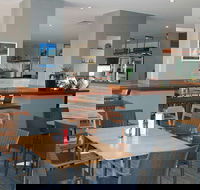 Sandyfoot Caf and Bar - Redcliffe Tourism