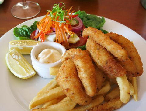 Fish Fish Fish - Redcliffe Tourism 0