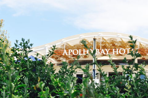 Apollo Bay Hotel - Redcliffe Tourism 0