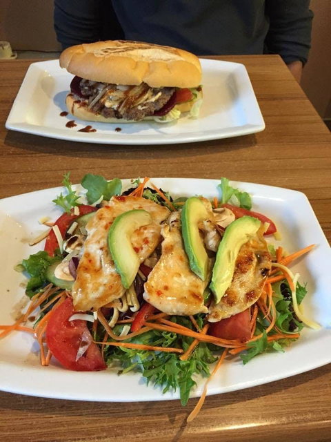 La Piazetta Cafe - Redcliffe Tourism 0