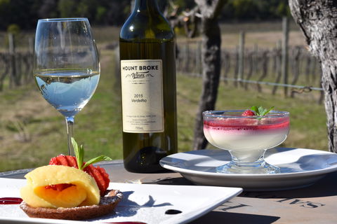 Mount Broke Wines And Restaurant - Redcliffe Tourism 0