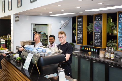 AIS Cafe - Redcliffe Tourism 1