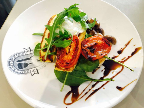 Jamaica Blue - Redcliffe Tourism 0