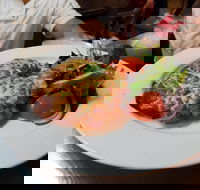 Caesar's Italian Cuisine - Redcliffe Tourism