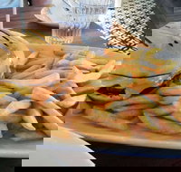 The Riverton Bar  Grill - Redcliffe Tourism