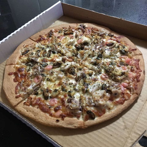 Panic Pizza - Redcliffe Tourism 0