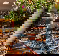 Sugarcane Restaurant - Redcliffe Tourism