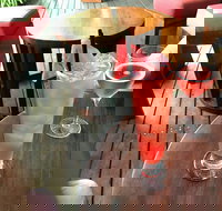 Off The Wall Diner - Redcliffe Tourism