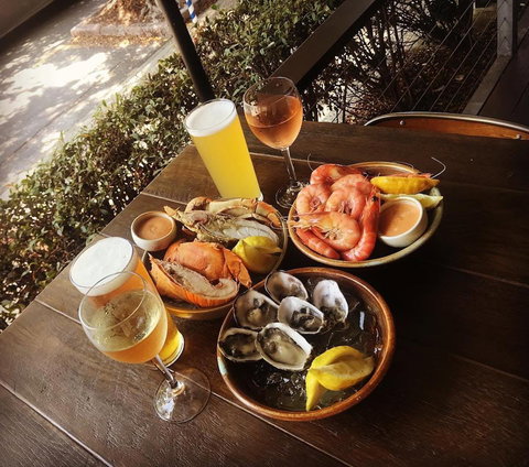 Streetcorner Jimmy - Redcliffe Tourism 0