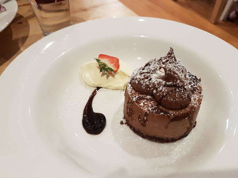 Fred & Bet's Cafe - Redcliffe Tourism 0