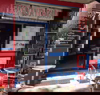 Friendly Cafe - Redcliffe Tourism