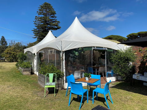 Nelly's At The Pier - Redcliffe Tourism 1