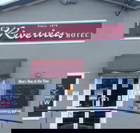 Smithtown Riverview Hotel - Redcliffe Tourism