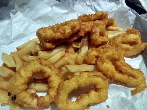 Rockingham Beach Fish And Chips - Redcliffe Tourism 0