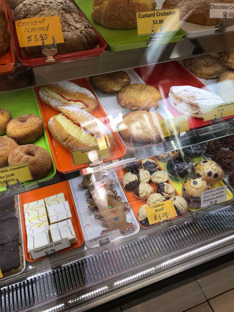 Toongabie Hot Bread - Redcliffe Tourism 0