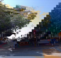 Defectors Bar - Redcliffe Tourism