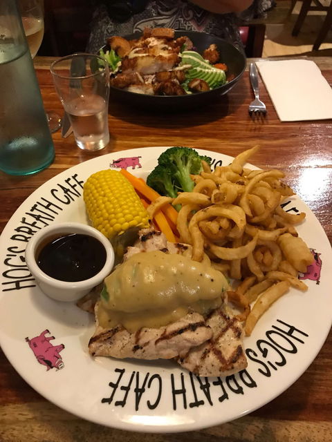 Hog's Australia's Steakhouse - Redcliffe Tourism 0
