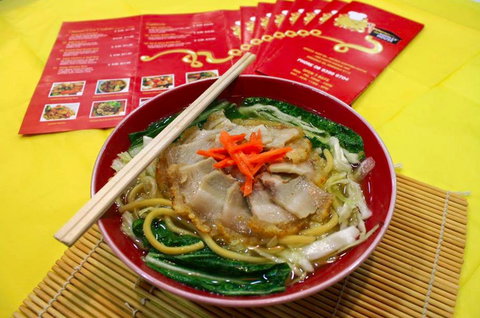 Golden Gate Chinese - Redcliffe Tourism 0