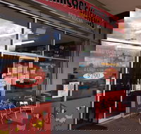 Red Rocks Charcoal Chicken - Redcliffe Tourism