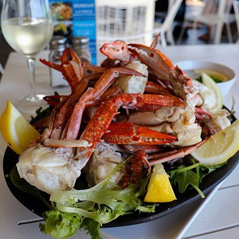 Seafood Nation - Redcliffe Tourism 2