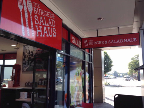 The Burger And Salad Haus - Redcliffe Tourism 0