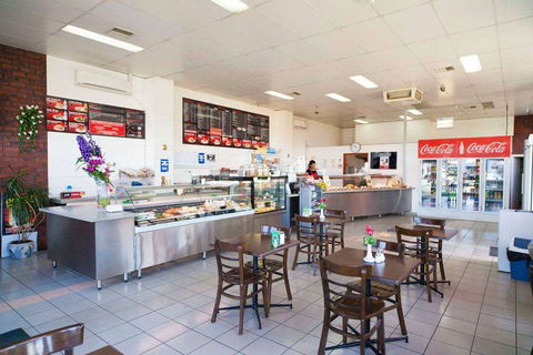 A&J's Cafe - Redcliffe Tourism 0