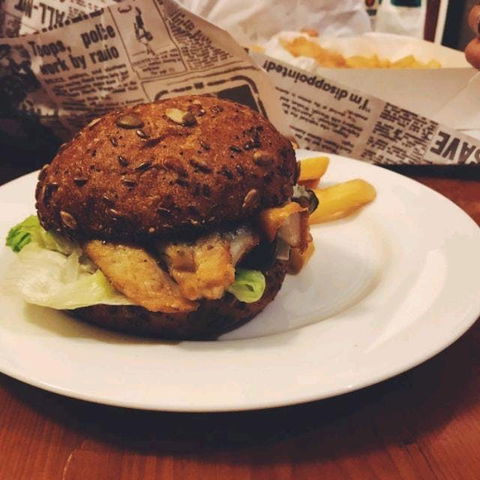 Fish On High - Redcliffe Tourism 0