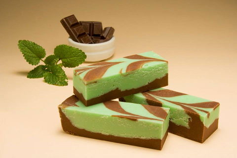 Mogo Fudge And Ice Cream /  Courtyard Cafe / Lots Of Lollies Mogo - Redcliffe Tourism 1