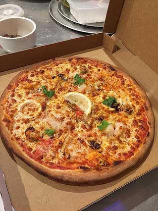 St Loui's Pizza & Pasta - Redcliffe Tourism 0