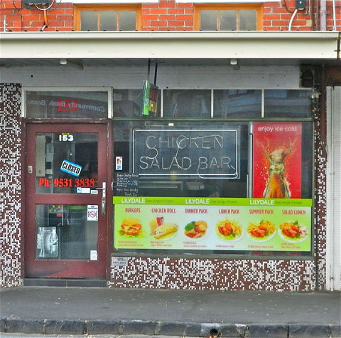 Elwood Chicken Salad And Bar - Redcliffe Tourism 0