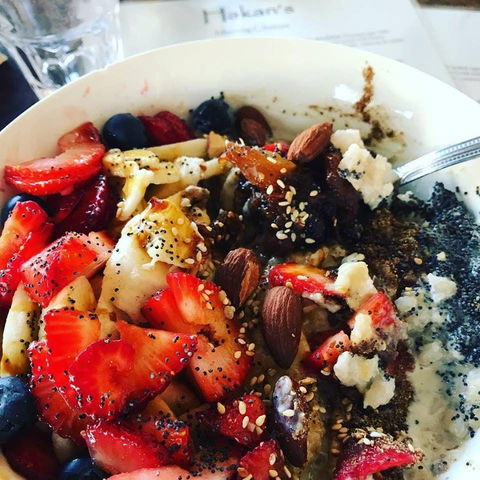 Hakan's - Redcliffe Tourism 0