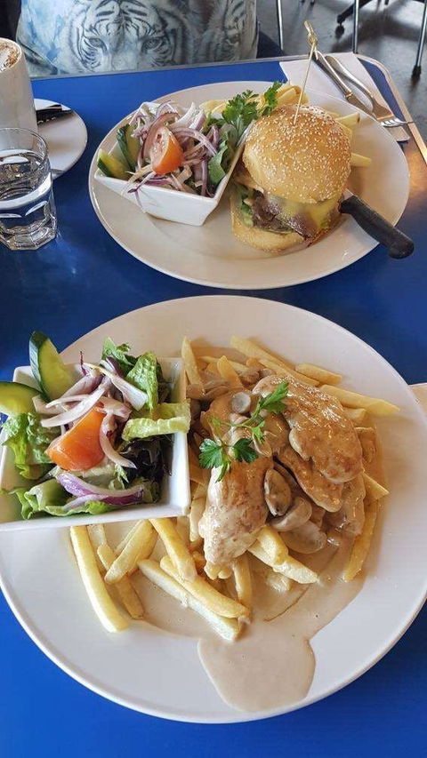 Lazy Moe's - Oakleigh - Redcliffe Tourism 0