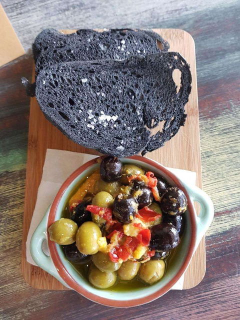 Miguels Tapas Bar - Redcliffe Tourism 0