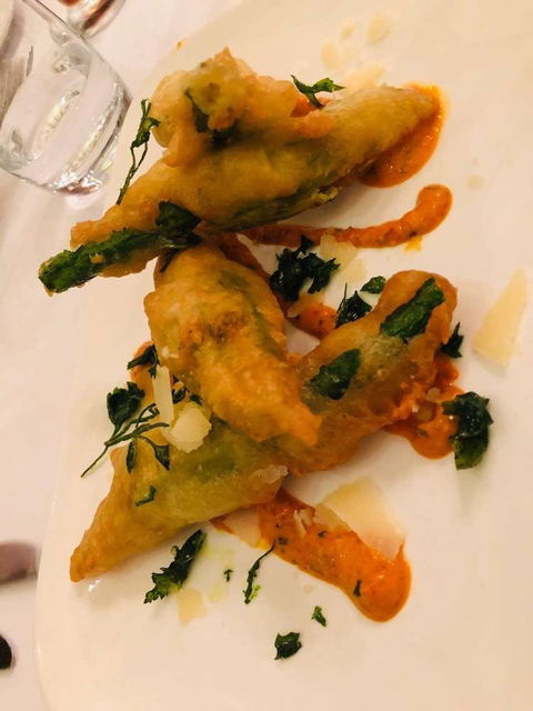 Il Cacciatore Restaurant - Redcliffe Tourism 0