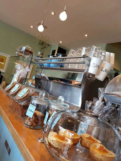 Our Kitchen Table - Redcliffe Tourism 0