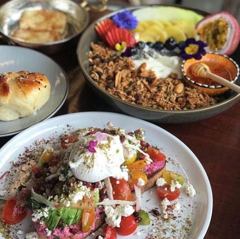 Rust Bucket - Redcliffe Tourism 0