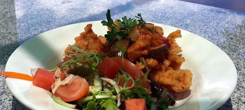 Nepean Pizza - Redcliffe Tourism 4