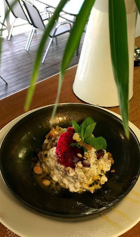 Nepean Pizza - Redcliffe Tourism 8