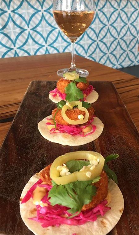 Australian Youth Hotel - Redcliffe Tourism 4