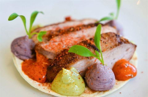 Linq Bar Restaurant - Redcliffe Tourism 0